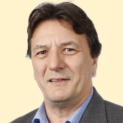 Porträt von Rechtsanwalt Enrico Straka
